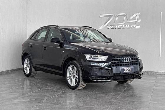 AUDI Q3 1.4 TFSI BLACK EDITION FLEX 4P S TRONIC AUDI Q3 1.4 TFSI BLACK EDITION FLEX 4P S TRONIC